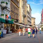 Elegant Copernicus Apartmán Varšava