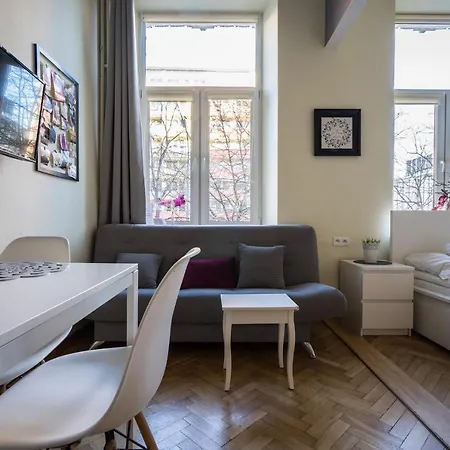 Elegant Copernicus * Varsovie