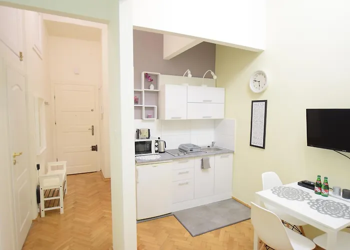 Apartman Elegant Copernicus Varsó