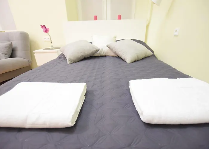 Elegant Copernicus Varsó